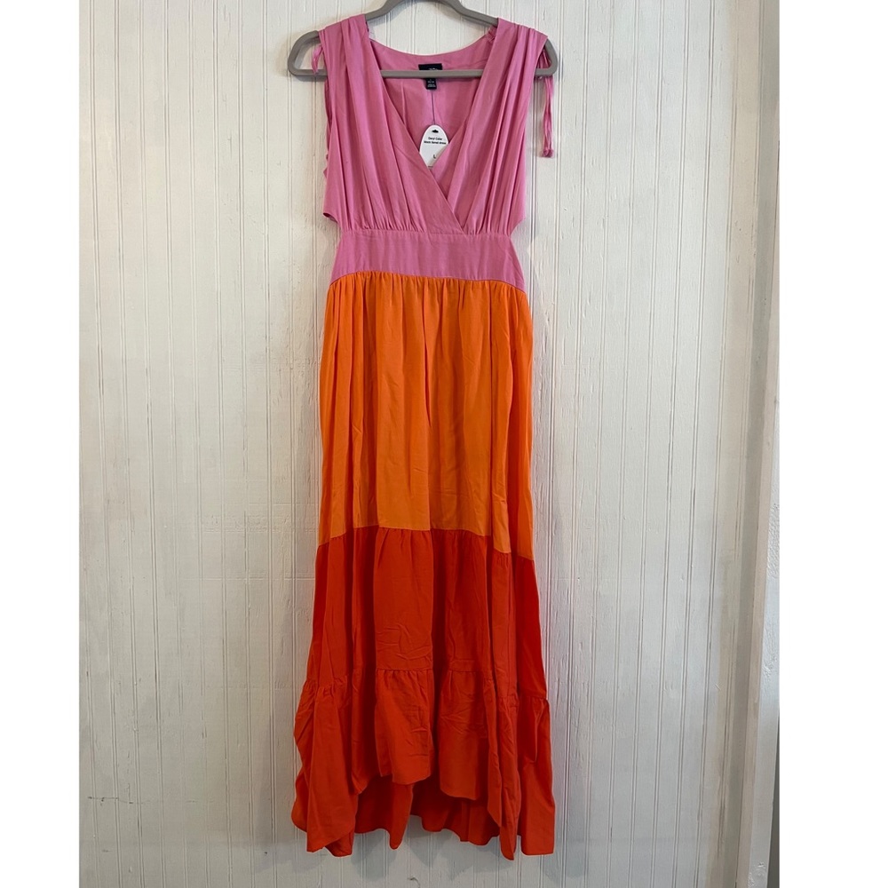 Scoop Three-Tone Maxi Dress with cut outs